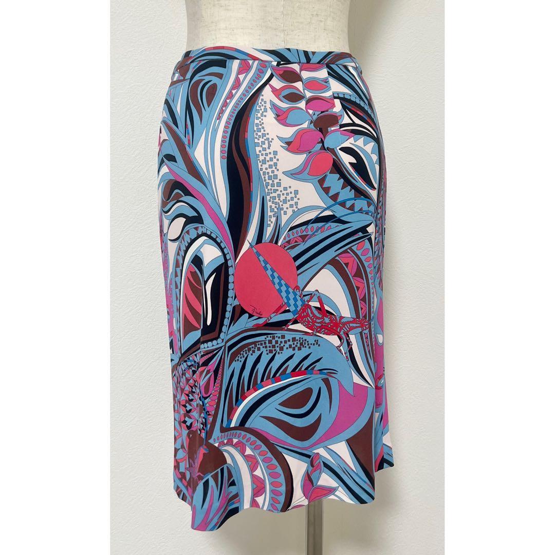 エミリオ・プッチ　タイトスカート　幾何学模様　柄スカート