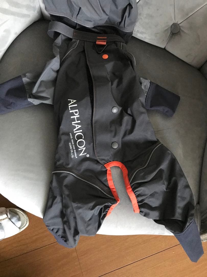 アルファアイコンレインドッグガード