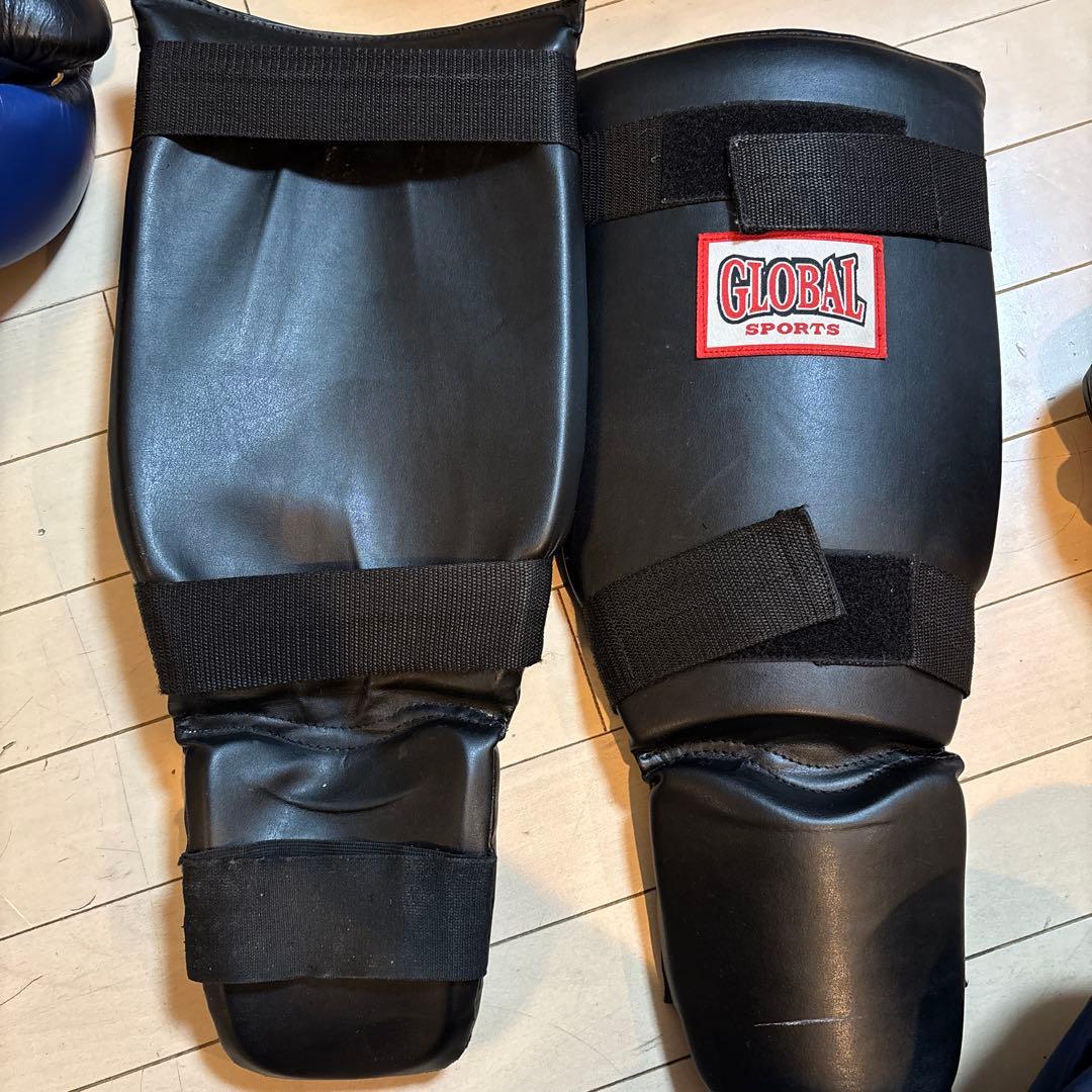 格闘技ボクシンググローブ