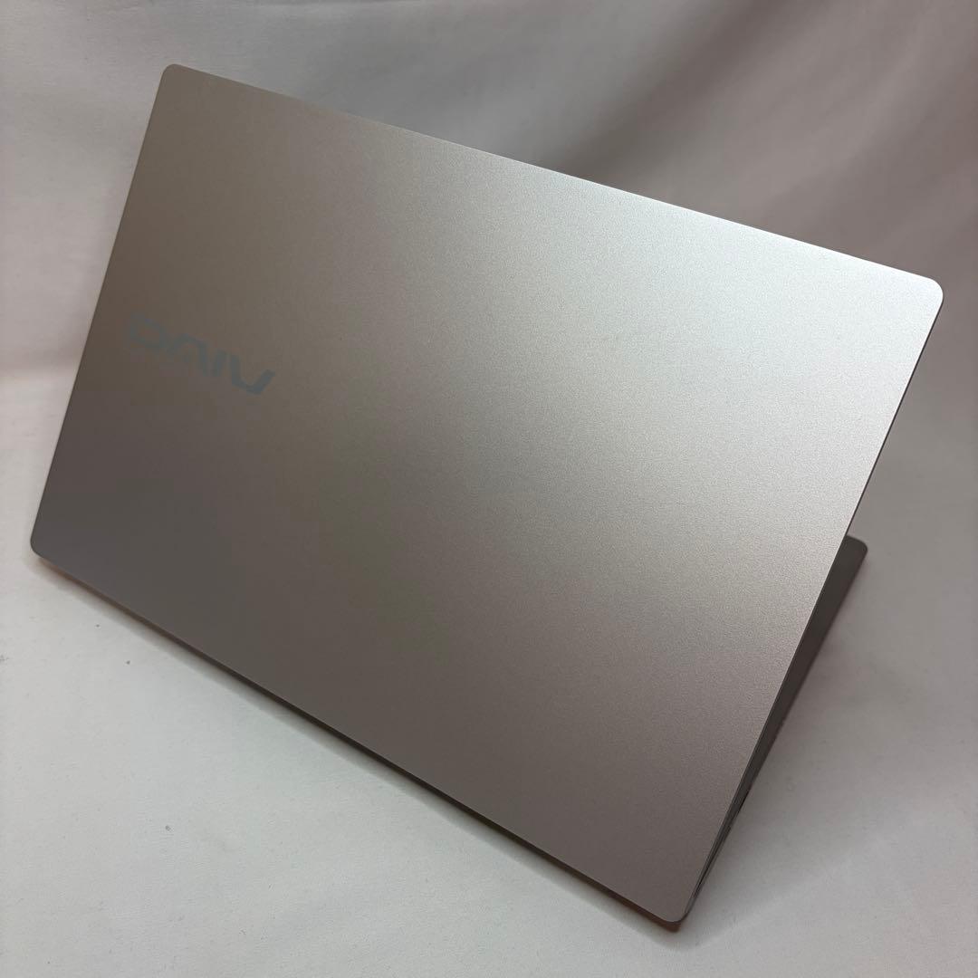 美品 DAIV 4P 11世代 i7 32GB 512GB WUXGA オフィス