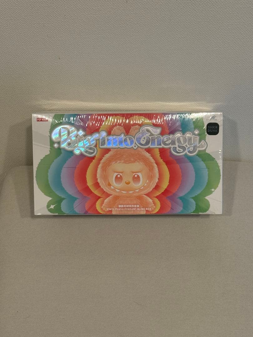 ラブブ　POP MART Big into Energy ぬいぐるみ