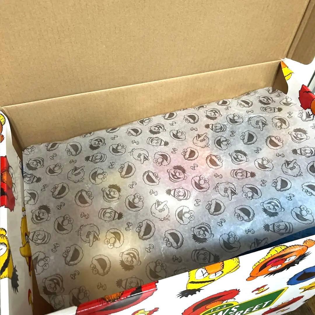 meme　ユニクロ セサミ ボックス KAWS SESAME ぬいぐる5体