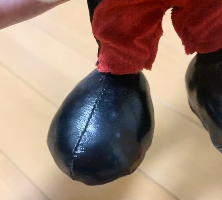 ミッキーのぬいぐるみ