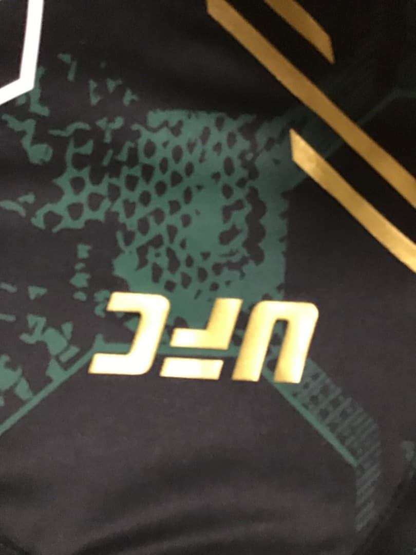 UFC VENUM ADRENALINE ジャージー XL CHAMPION