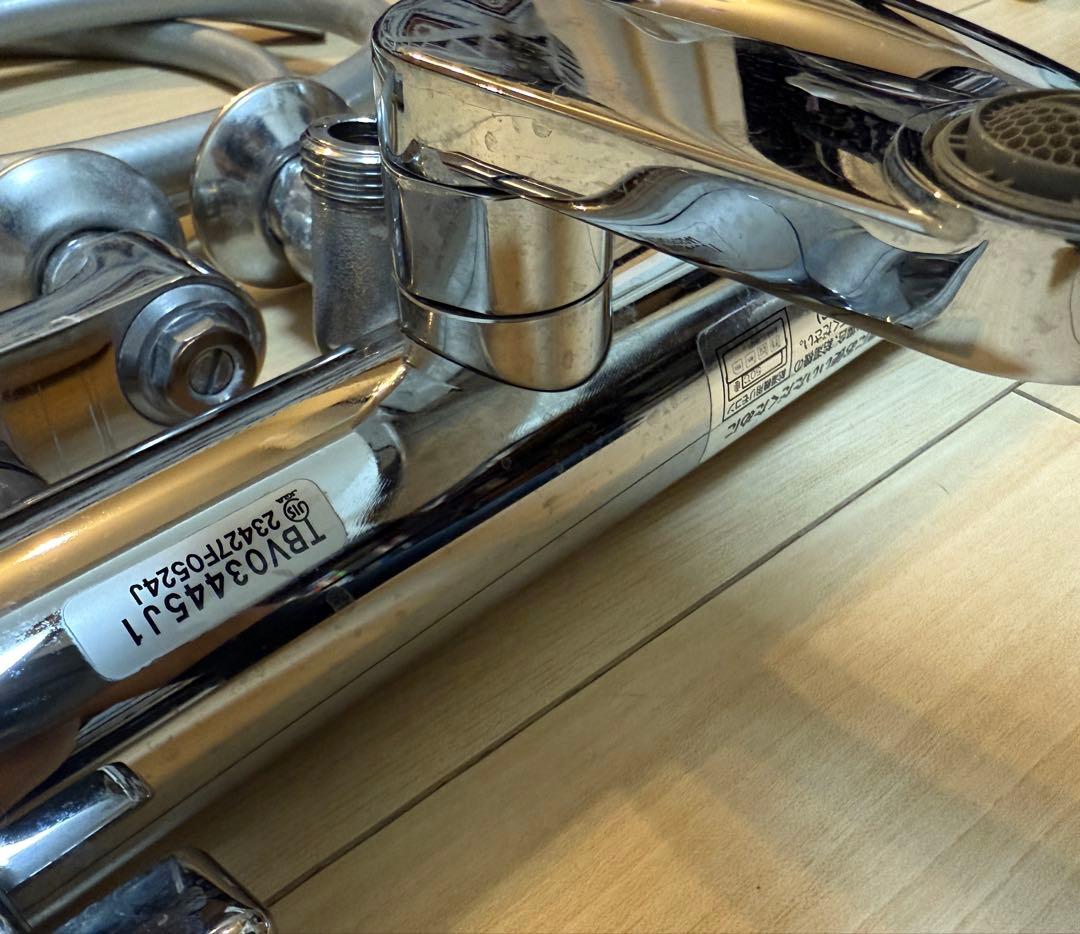 TOTO サーモスタット混合水栓 TBV03401J1 シャワーヘッドホース付き