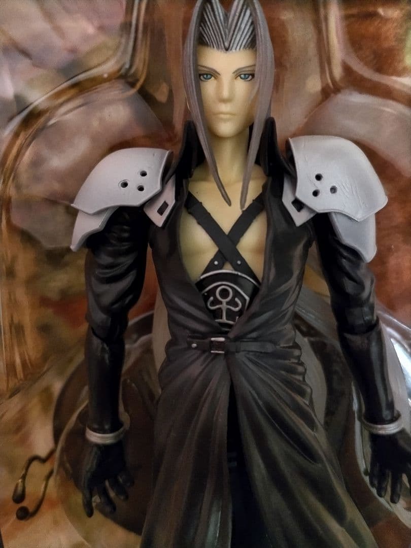 FF7 プレイアーツ フィギュア/エアリス＆セフィロス＆ヴィンセント＆オマケ