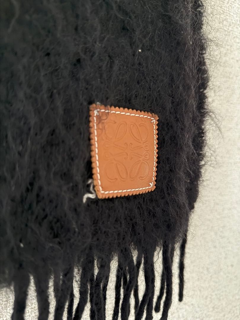 ロエベ　LOEWE マフラー