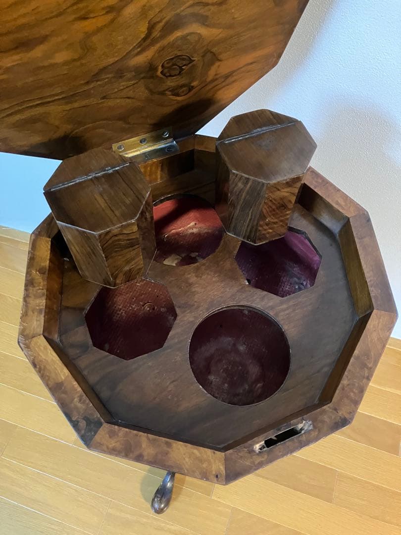 木製八角形サイドテーブル　アンティーク　イギリス