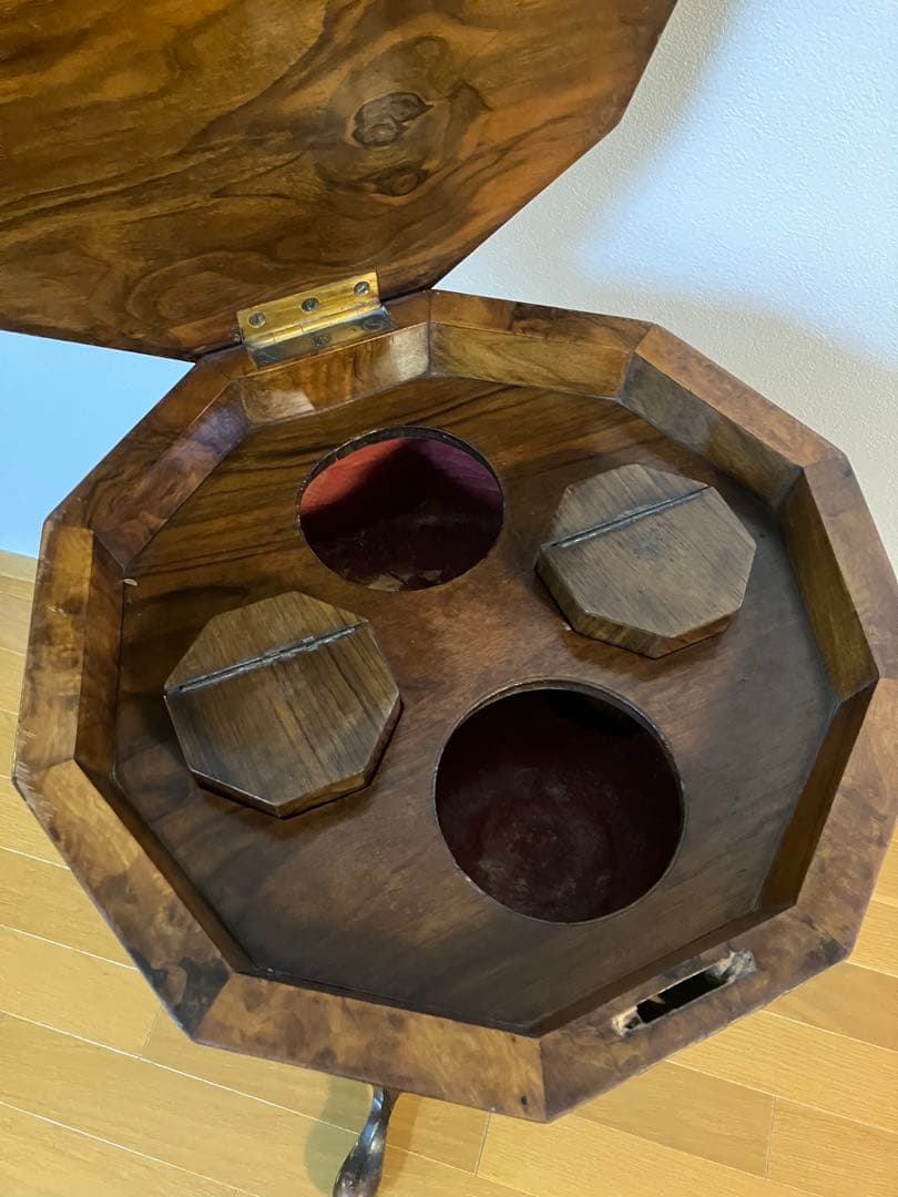 木製八角形サイドテーブル　アンティーク　イギリス