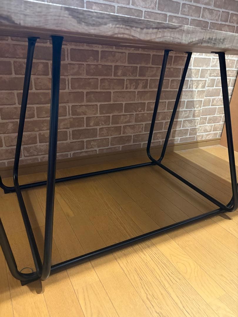 アンティーク風テーブル　マナベインテリア