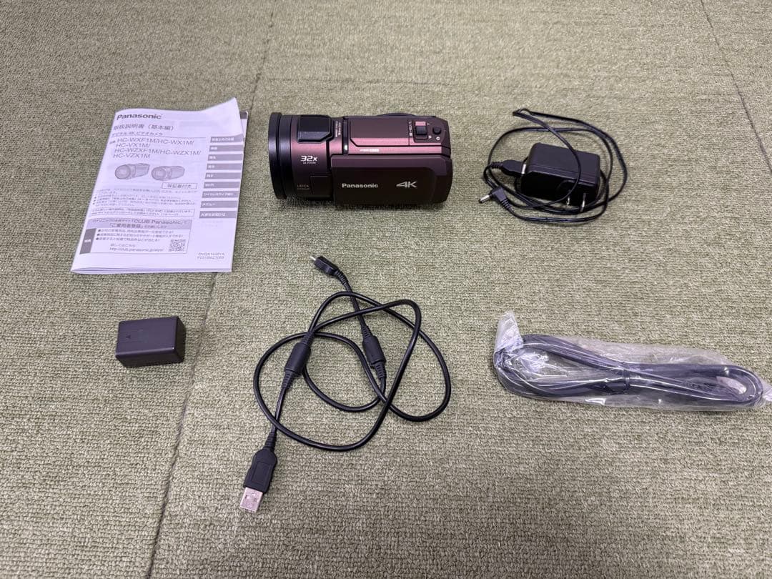 ビデオカメラ HC-VX1M