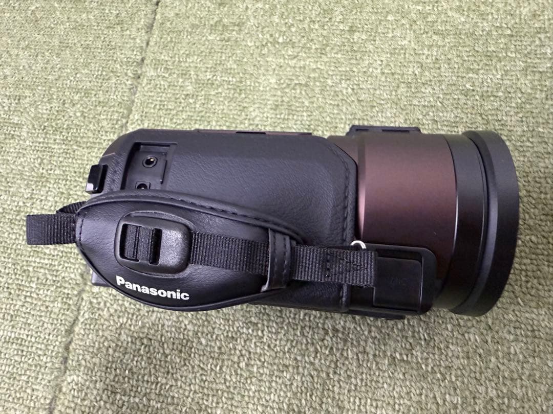 ビデオカメラ HC-VX1M