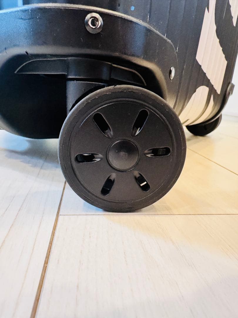 Supreme RIMOWA キャリーケース 45L