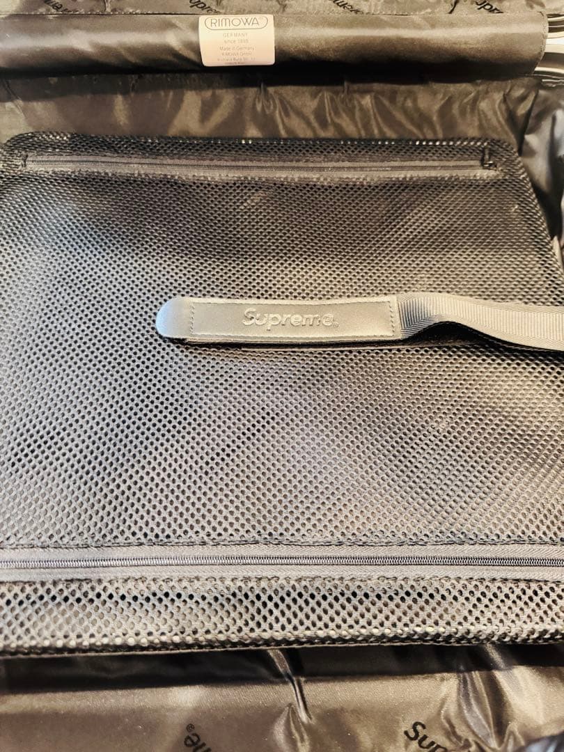 Supreme RIMOWA キャリーケース 45L