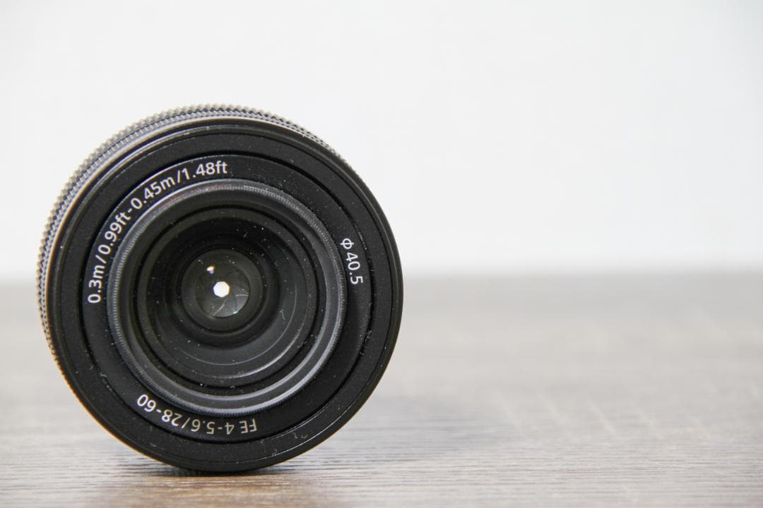 ソニーレンズ　FE 28-60mm F4-5.6 SEL2860