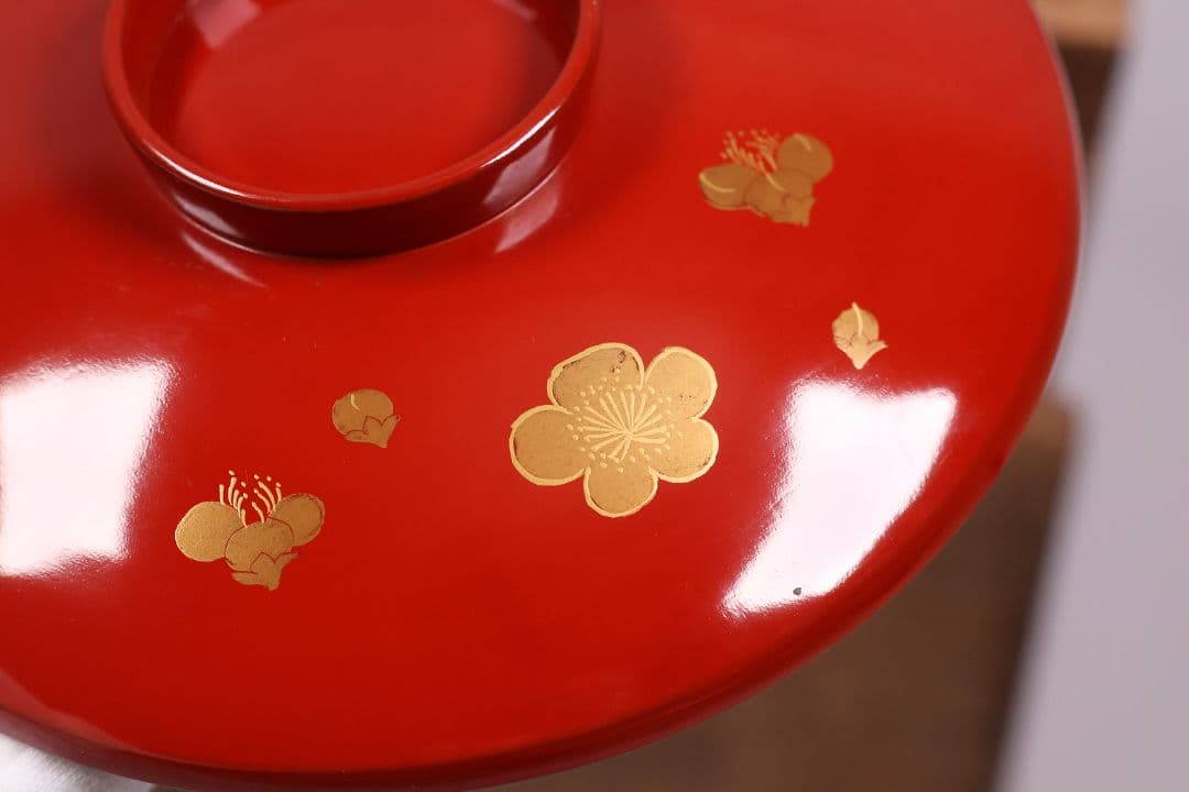 【CM230】木製漆器 若松と梅 金蒔絵 朱塗 引盃 五客 天然木 盃 杯 懐石