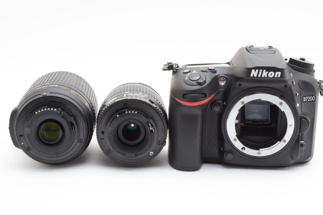 超美品　1706ショット ニコン D7200 ダブルレンズ /SD64/フィルム