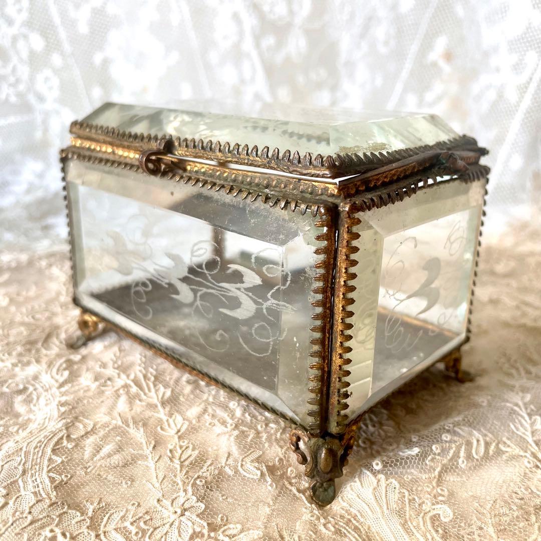 ローズ柄ベベルガラスジュエリーボックス　アクセサリーケース　フランスアンティーク