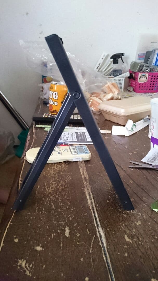 Nintendoswitchのコントローラを置くやつ