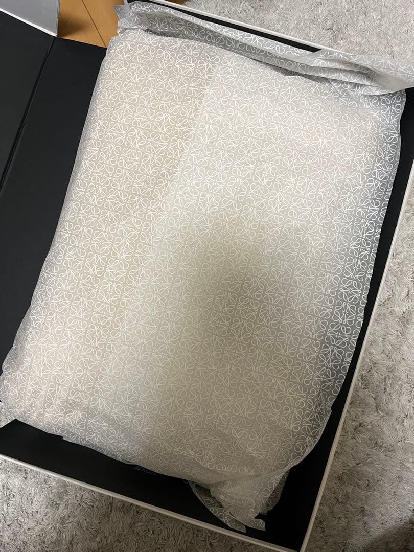 ロエベ　新品未使用　ウール　マフラー　アナグラム