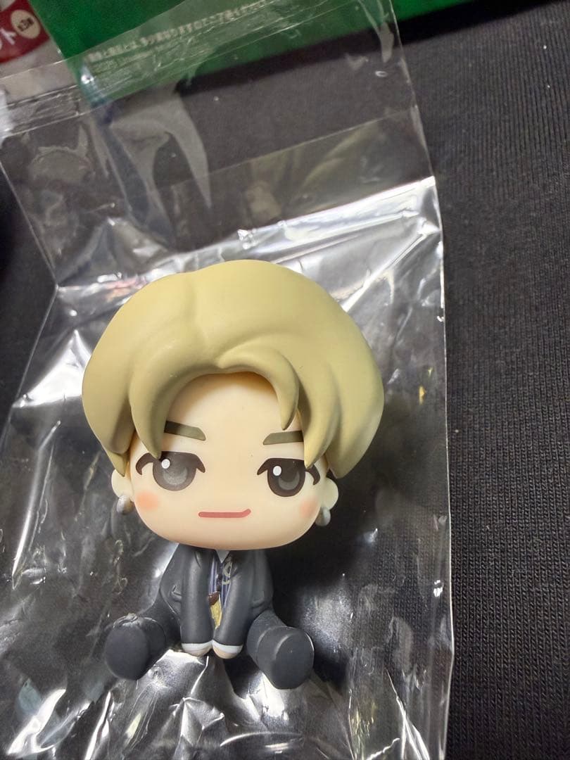 ミセス一番くじ　フィギュア　ぬいぐるみ　アクリルライト　チャーム