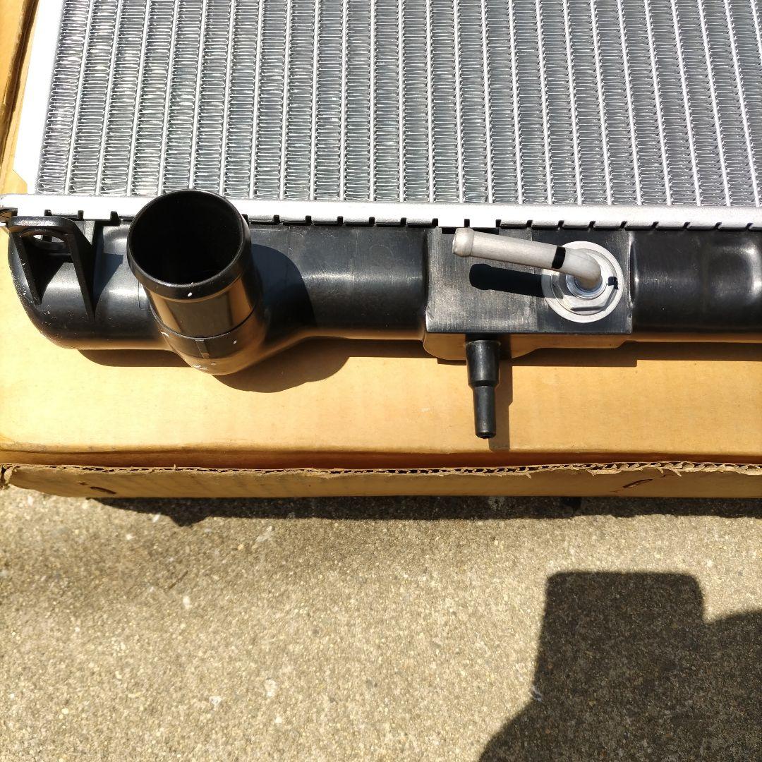 日産 FGY32 シーマ セドリック ラジエター 新品