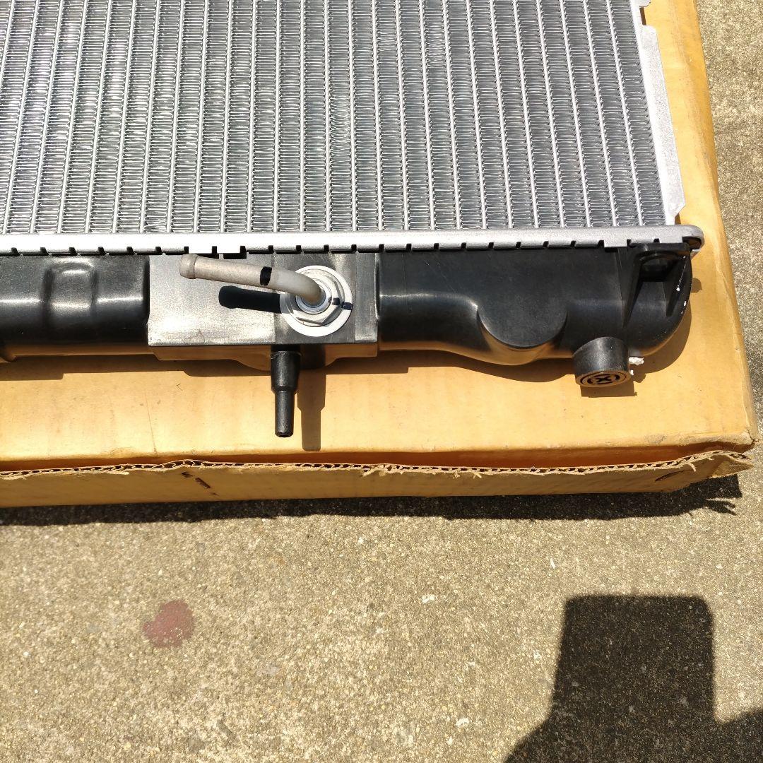 日産 FGY32 シーマ セドリック ラジエター 新品