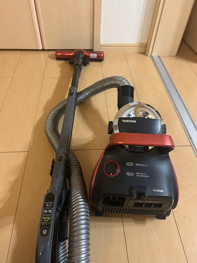 TOSHIBA サイクロン掃除機 VC-5000