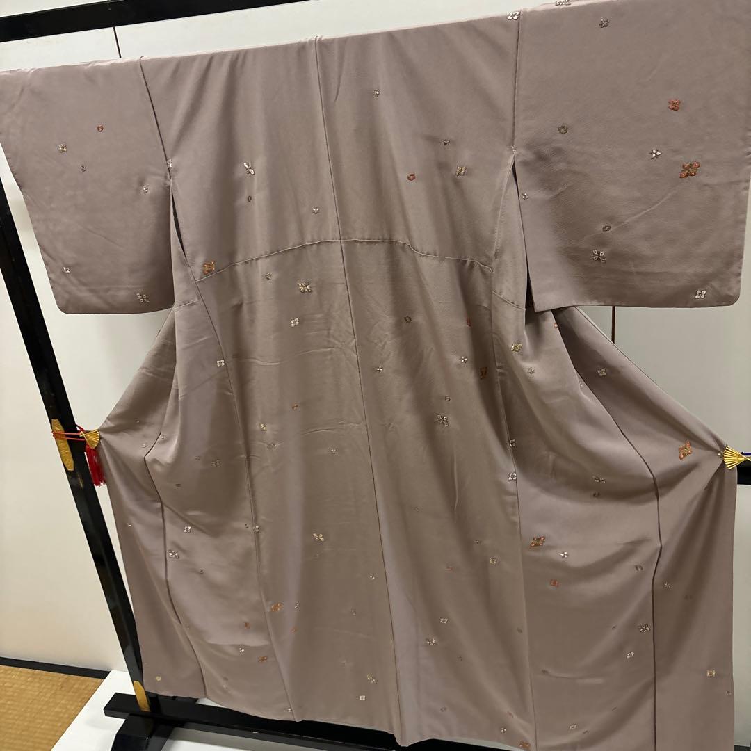 椛 様　AK-3949 総刺繍 飛び柄 スモールサイズ 小紋 正絹