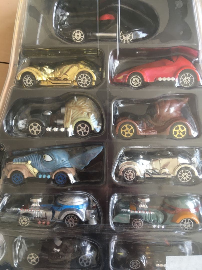 希少　新品未使用！ディズニー　スターウォーズ15レーサーズ　ミニカーコレクション