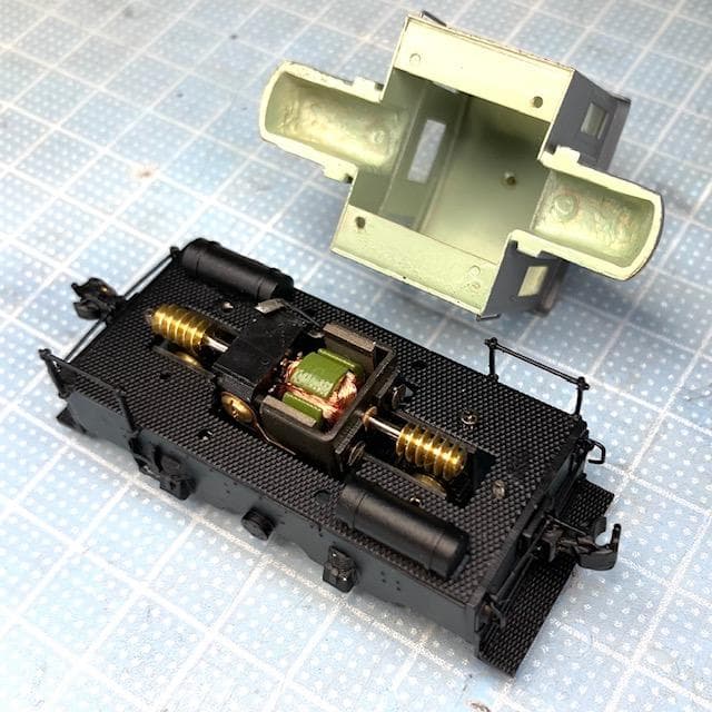 Mack33㌧スイッチャー杉山模型製HO(16.5㎜)/HOn3(10.5㎜)