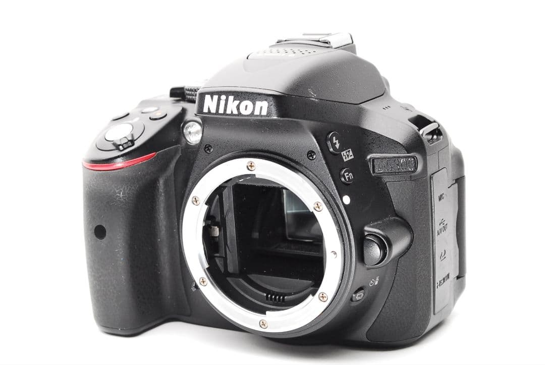 お得セット✨NIKON　D5300✨トリプルレンズ✨