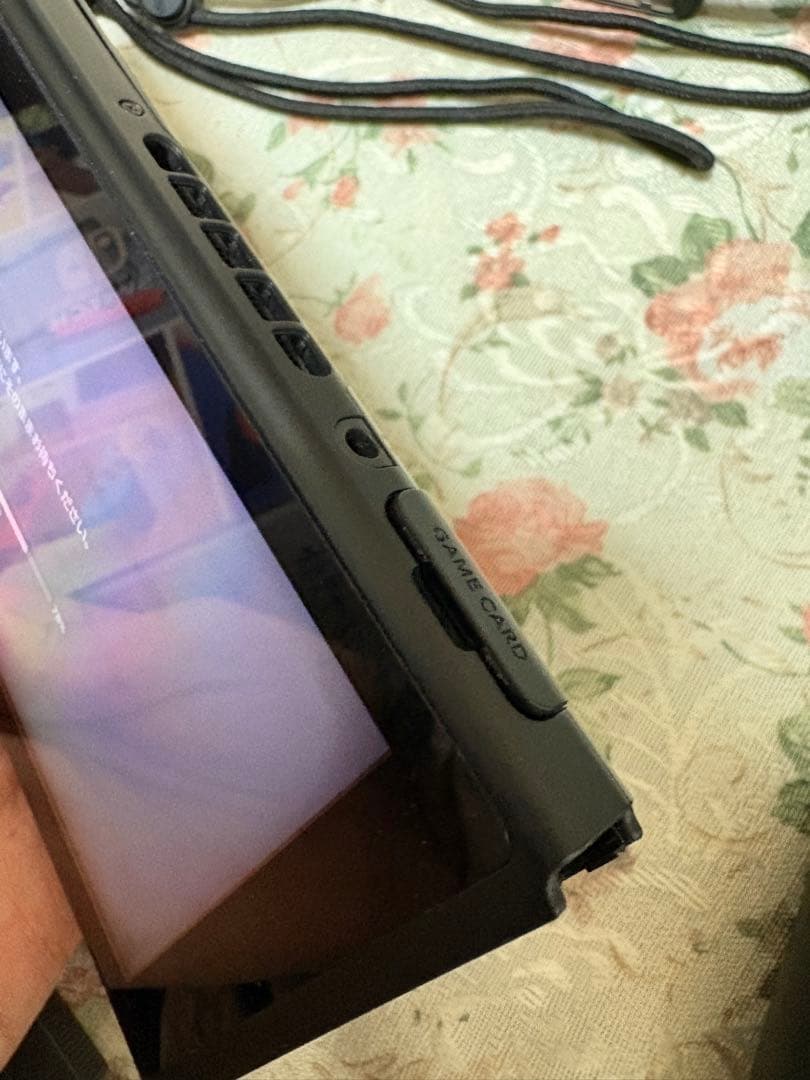 任天堂Switch Joy-Con(L) ネオンブルー/(R) ネオンレッド