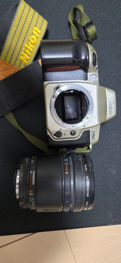 Nikon F60 フィルムカメラ