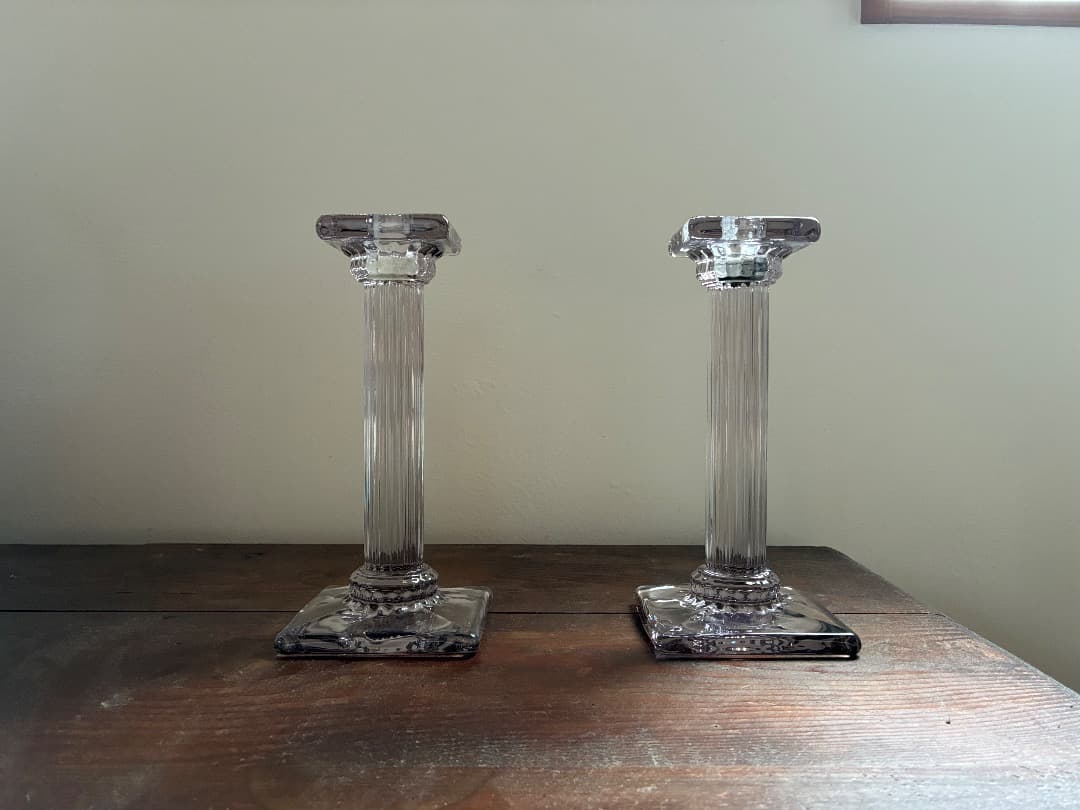 英国アンティーク　ガラス燭台ペア　キャンドルスタンド