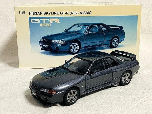 オートアート 1/18　スカイライン　GTR　R32　NISMO