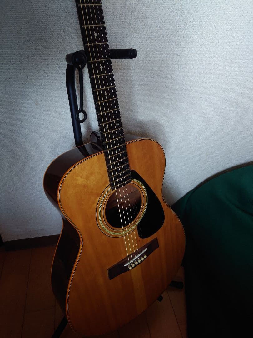 YAMAHA FG-152 赤ラベル　ヤマハギター　激鳴り