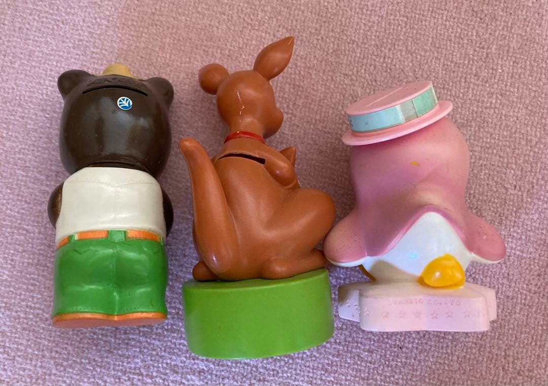 鉄腕アトム他　昭和レトロなノベルティ貯金箱８個