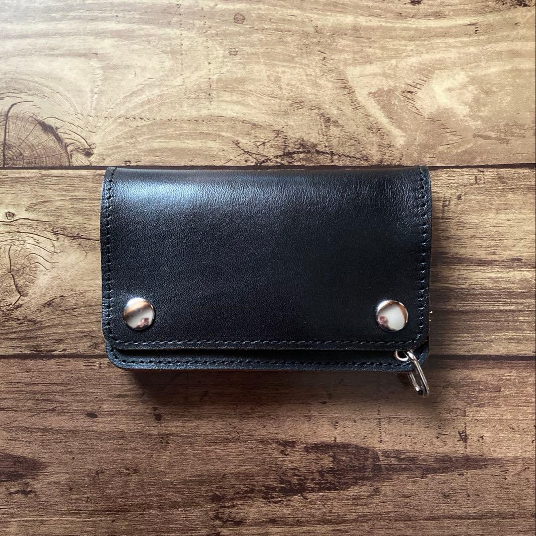 【おにぎり】ミドルトラッカーウォレット 茶芯ブラック【お札を折らずに収納】