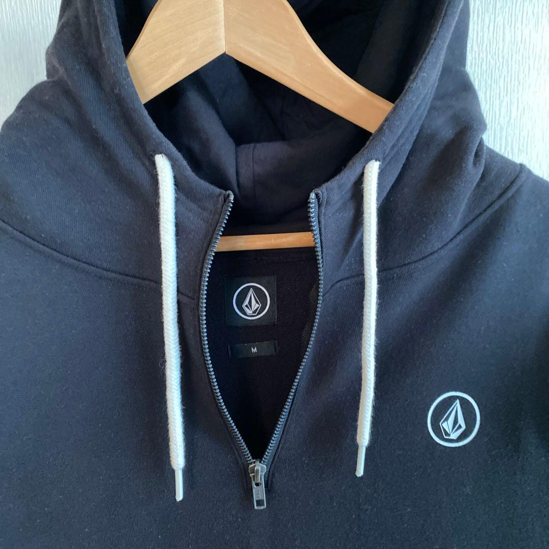 Volcom 太陽と波のグラフィックパーカー