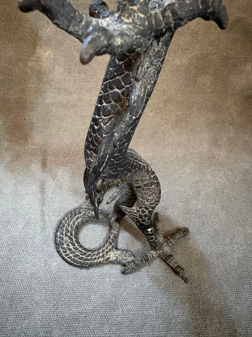 昇龍　ドラゴン　縁起物　青銅　置物