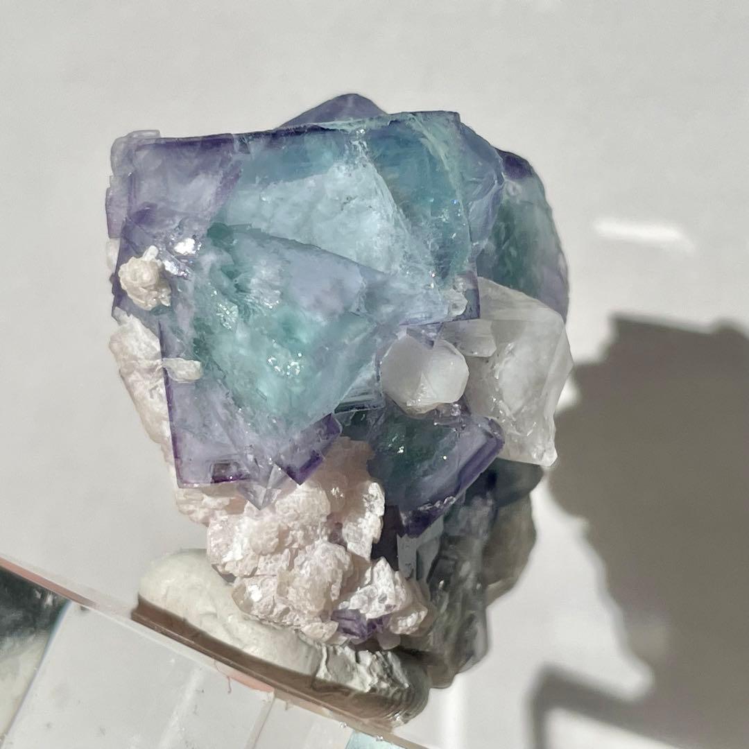 391 中国　ヤオガンシャン産　ポーセリンフローライト