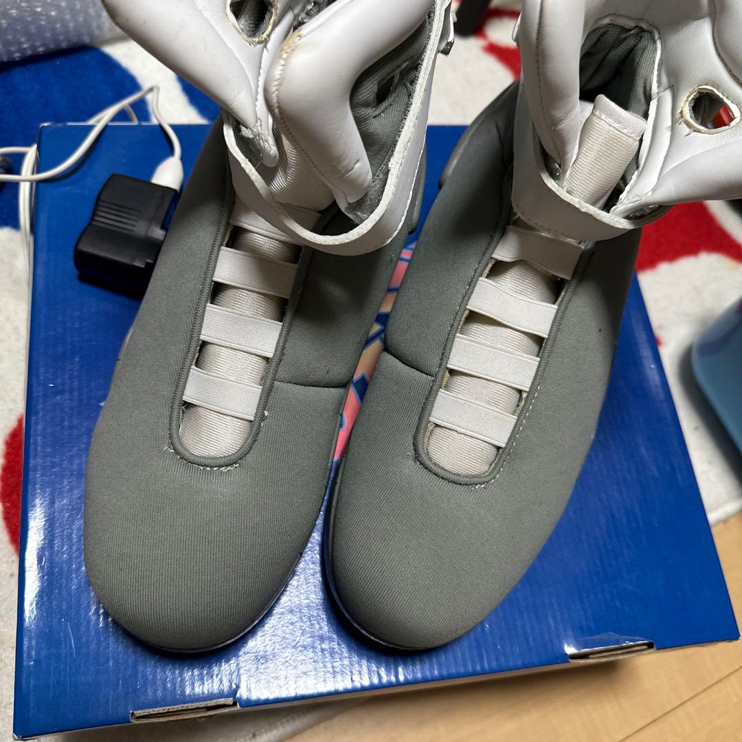 新品　バックトゥザフューチャーⅡ コスチュームシリーズ　ライトアップシューズ