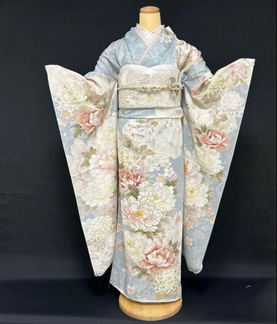 振袖未仕立て2枚