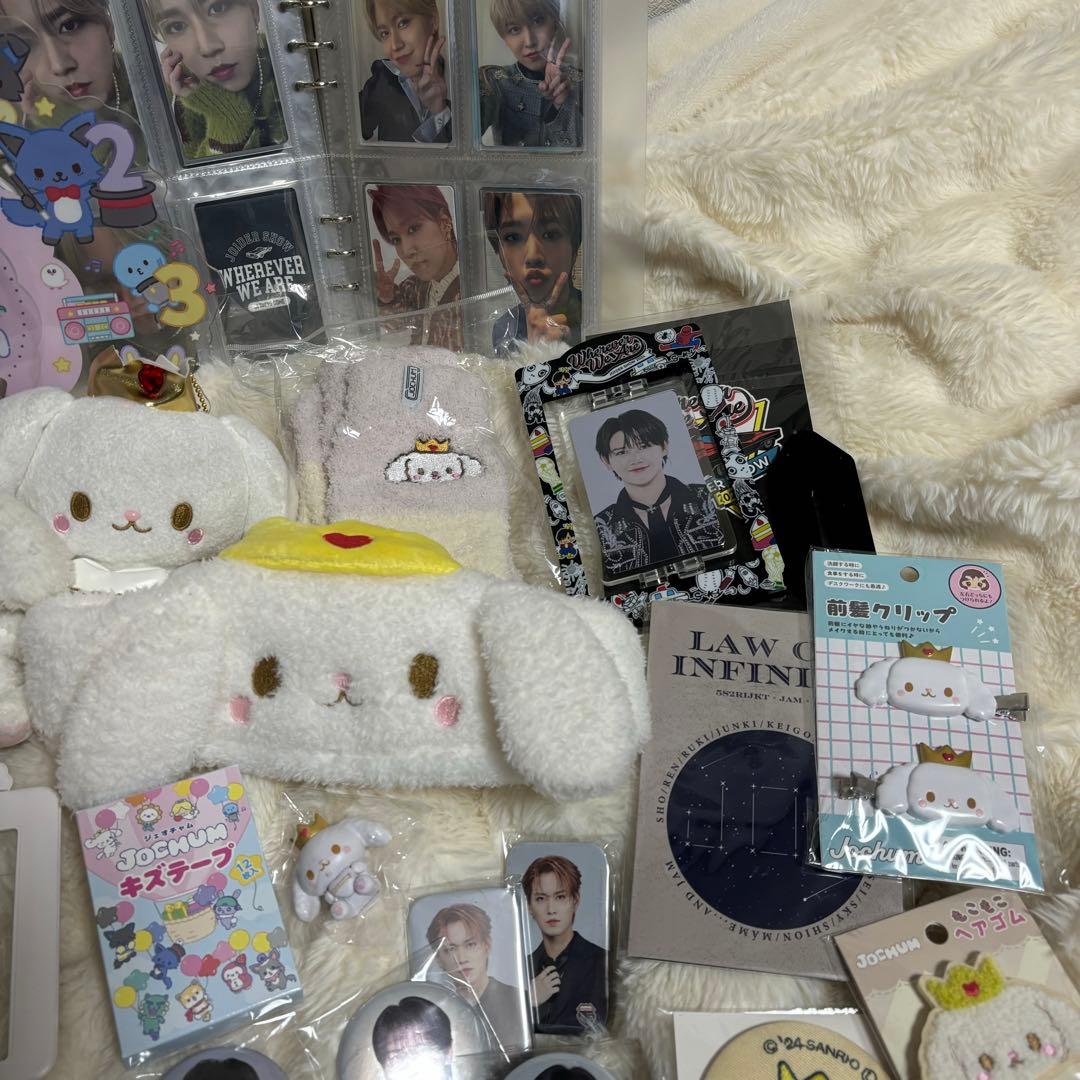 JO1 JOCHUM まとめ売り トレカ アクスタ 缶バ CD 白岩瑠姫多め