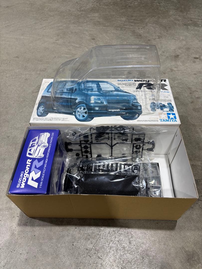 タミヤ製 1/10 電動RCカー スズキ ワゴンR RR（M-03シャーシ）