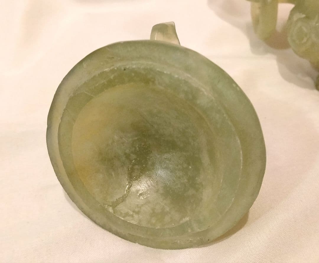 翡翠 三足香炉 龍