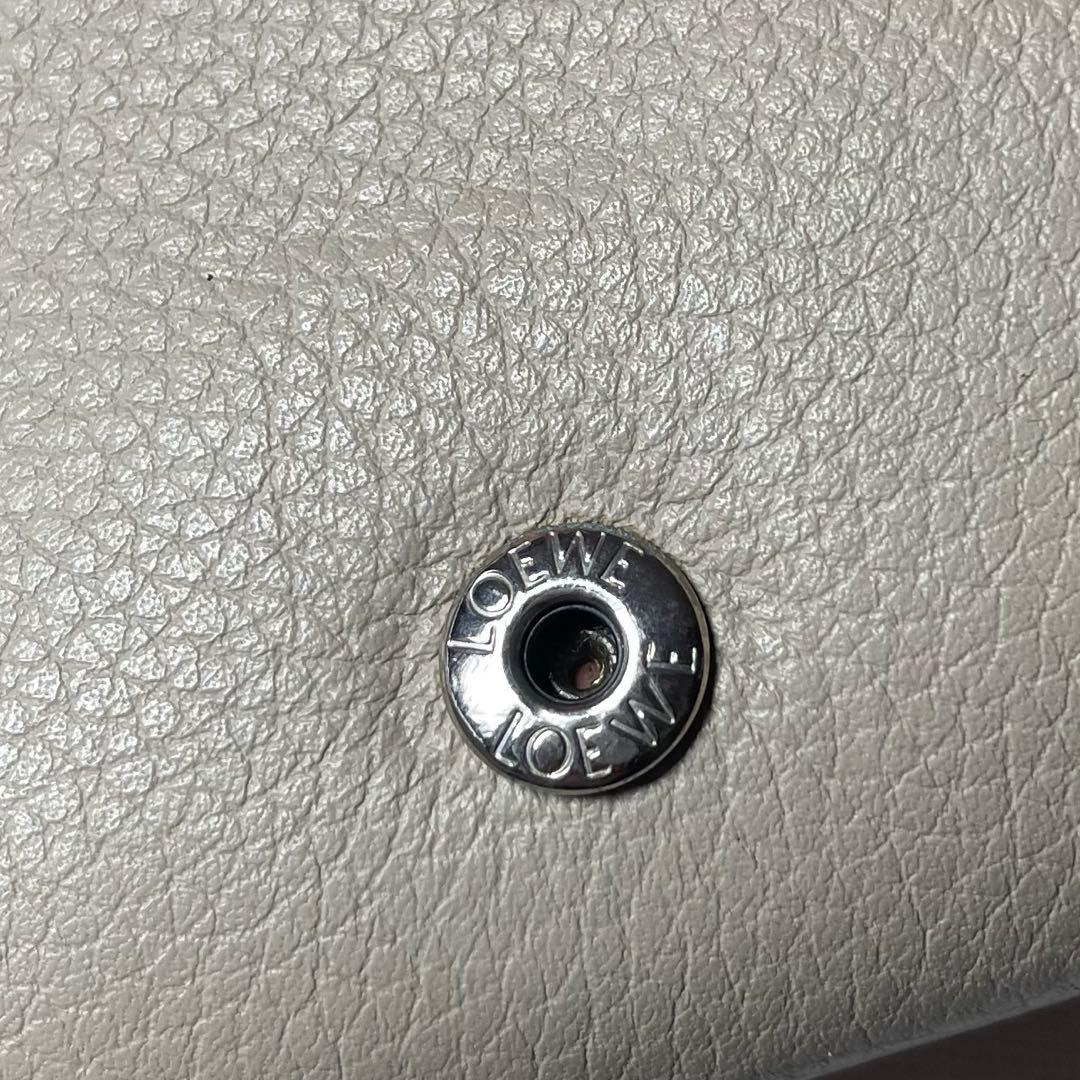 ロエベ LOEWE バーティカルウォレット 三つ折り財布