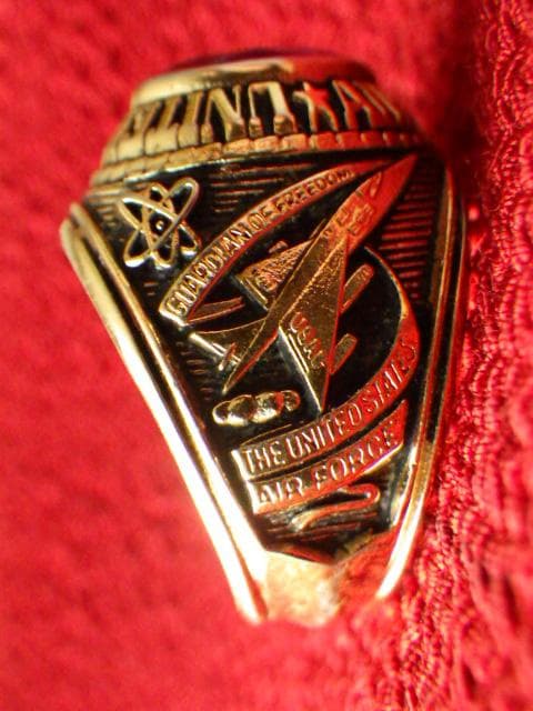 レア【1980年代頃】米軍 USAF ゴールド ヴィンテージ ミリタリー リング
