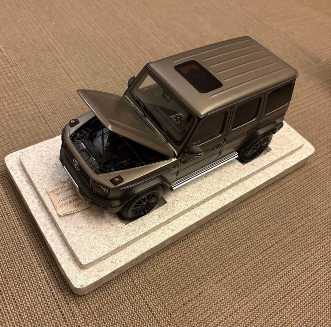 限定MercedesGクラスストロンガー ザンタイムベンツG ゲレンデマット塗装
